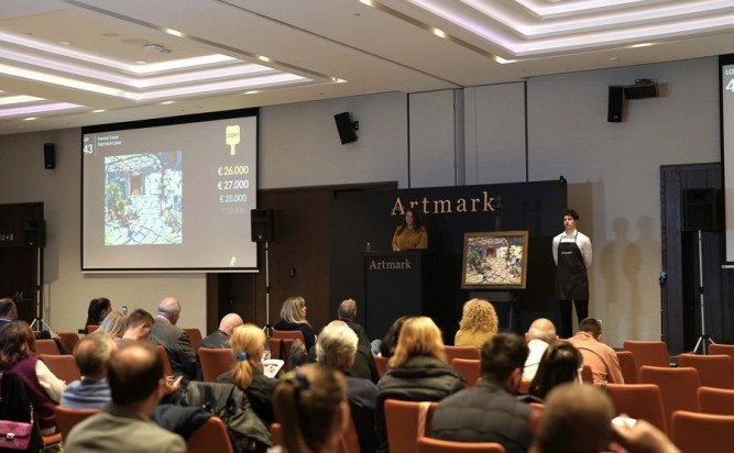 С общо над 400.000 евро продажби: Есенният търг на Artmark се превръща ...